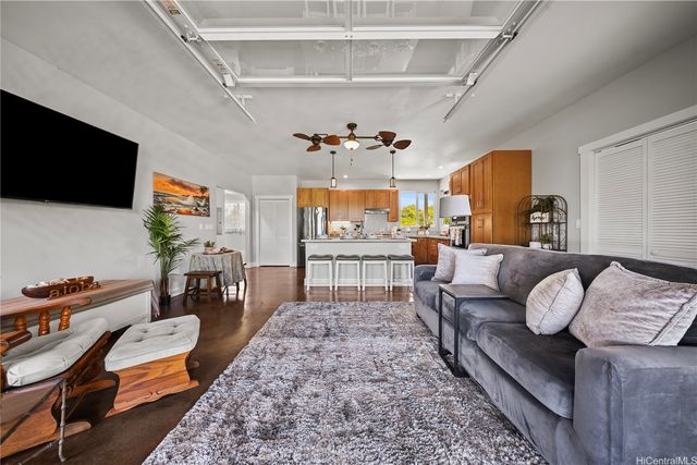 15-2000 5th Avenue, Keaau, HI 96749