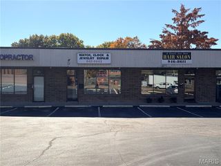 609 1st Capitol Drive 3, St Charles, MO 63301