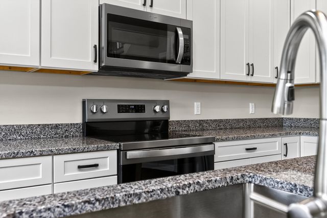 1041 Mission Drive, Richmond, KY 40475