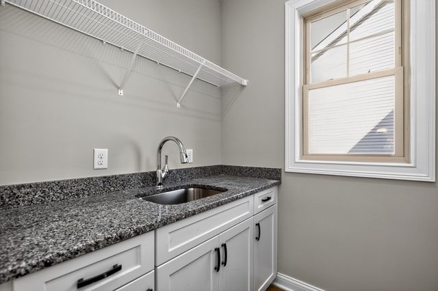 1041 Mission Drive, Richmond, KY 40475