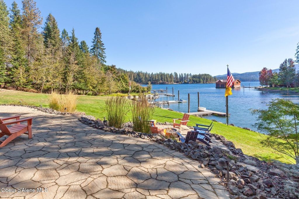 2982 W Everwell Bay Ln, Coeur d'Alene, ID 83814 photo 1