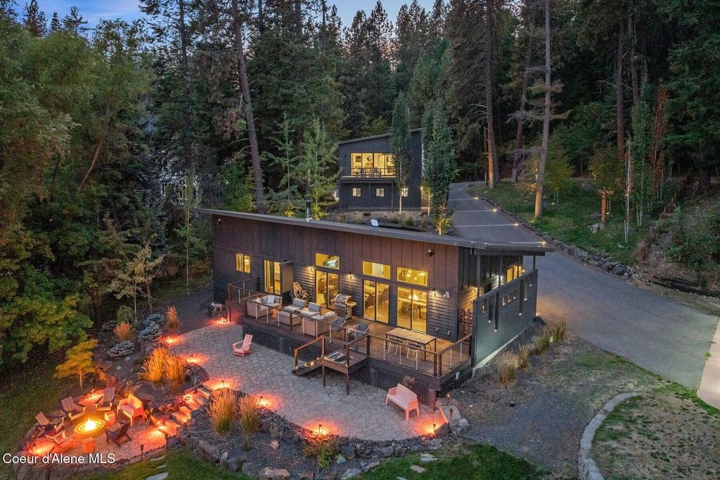2982 W Everwell Bay Ln, Coeur d'Alene, ID 83814 photo 5