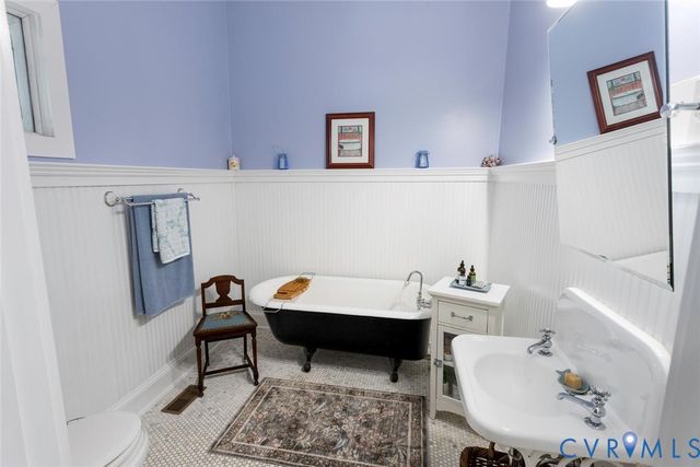 143 Marshall St, Petersburg, VA 23803