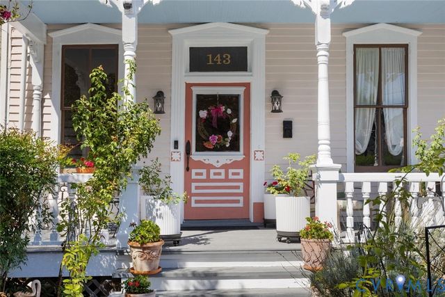 143 Marshall St, Petersburg, VA 23803