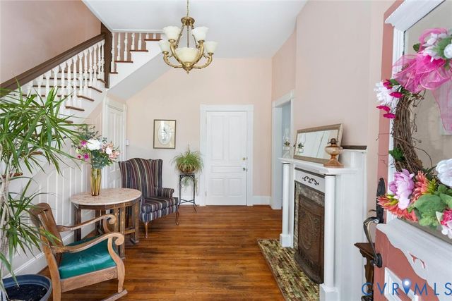 143 Marshall St, Petersburg, VA 23803