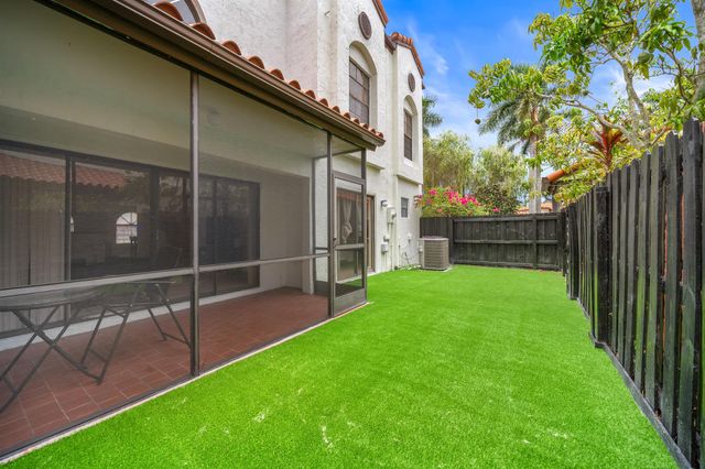 13506 Fountain View Boulevard, Wellington, FL 33414