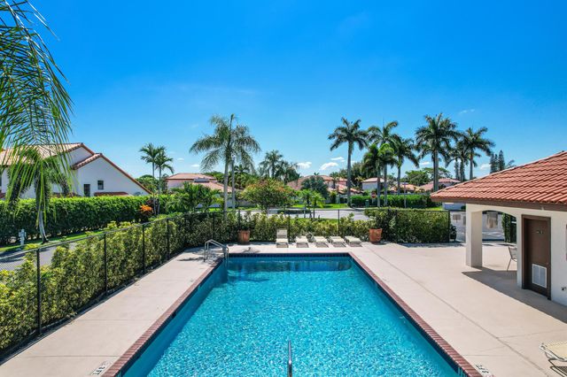 13506 Fountain View Boulevard, Wellington, FL 33414