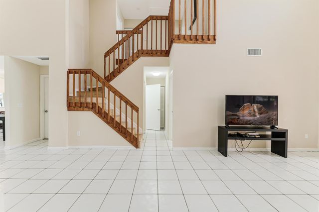 13506 Fountain View Boulevard, Wellington, FL 33414