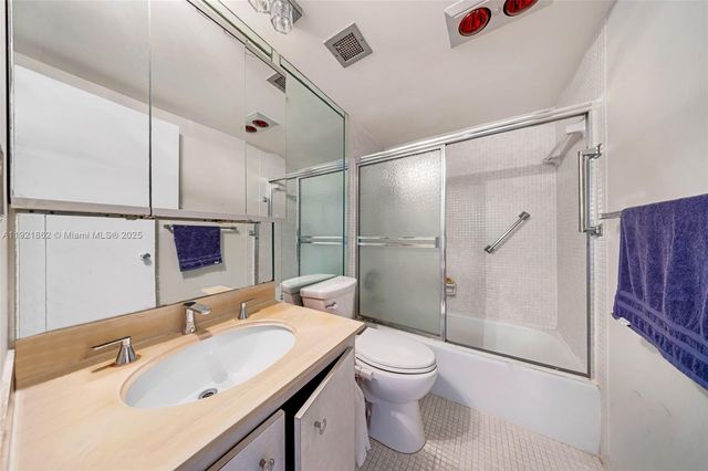 1985 S Ocean Dr 5M, Hallandale Beach, FL 33009