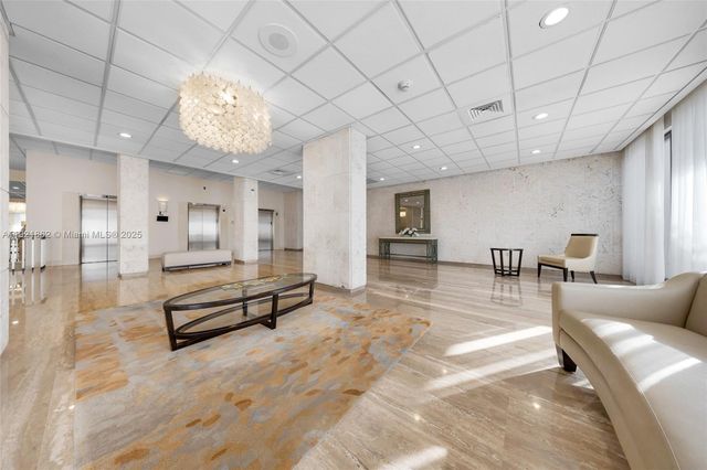 1985 S Ocean Dr 5M, Hallandale Beach, FL 33009