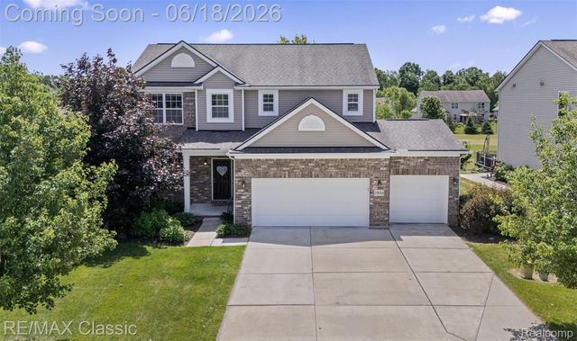 10884 Bouldercrest Drive, Green Oak Township, MI 48178
