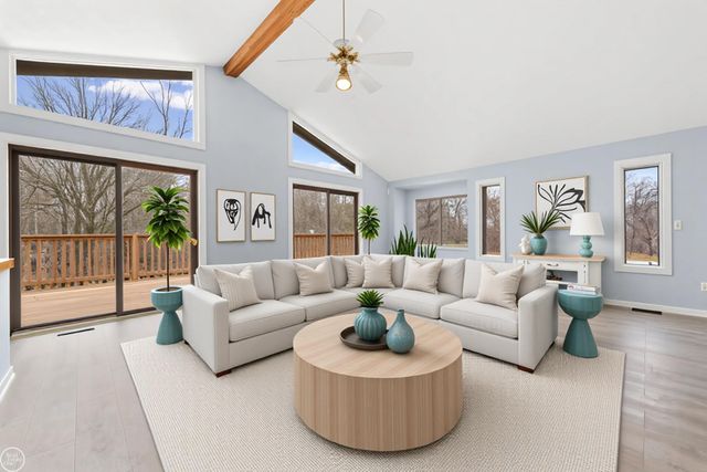 2710 Evergreen Lane, Port Huron Twp, MI 48060