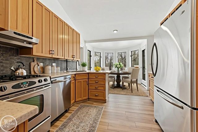 2710 Evergreen Lane, Port Huron Twp, MI 48060