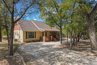 2015 Rocky Ridge, Canyon Lake, TX 78133