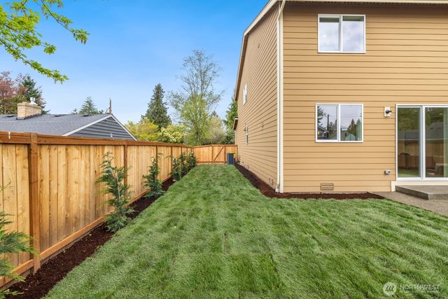 2629 S 144th Street, Seatac, WA 98168
