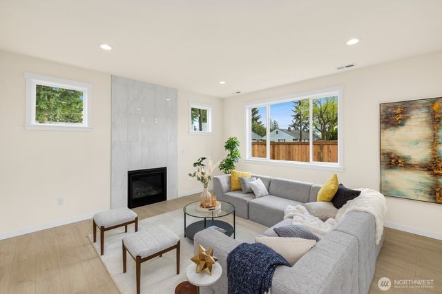 2629 S 144th Street, Seatac, WA 98168