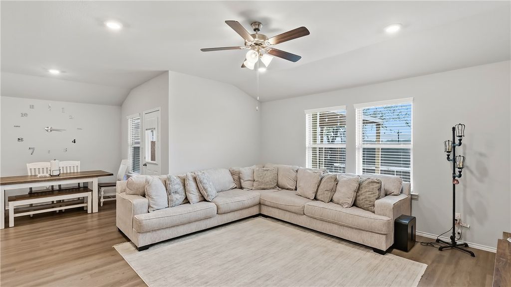 2506 River Way Drive, Navasota, TX 77868 — photo 3