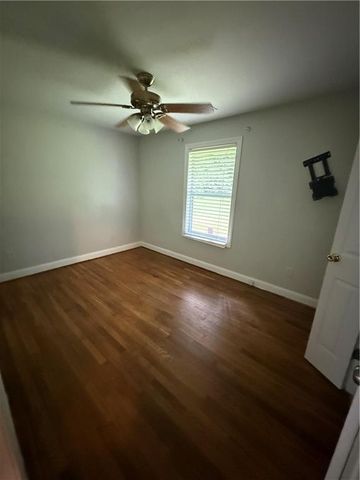 2269 Lakewood Drive NW, Kennesaw, GA 30152