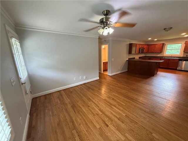 2269 Lakewood Drive NW, Kennesaw, GA 30152