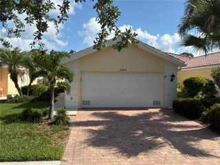 8004 CAMMINARE DRIVE, Sarasota, FL 34238