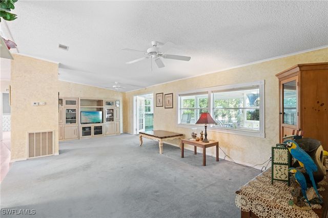 278 Riverwood RD, Naples, FL 34114
