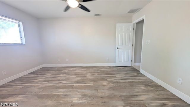 13147 Hampshire CT, Fort Myers, FL 33919