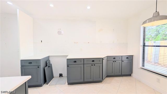 13147 Hampshire CT, Fort Myers, FL 33919