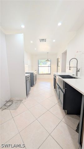 13147 Hampshire CT, Fort Myers, FL 33919