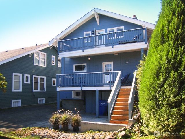 6538 18th Avenue NE, Seattle, WA 98115