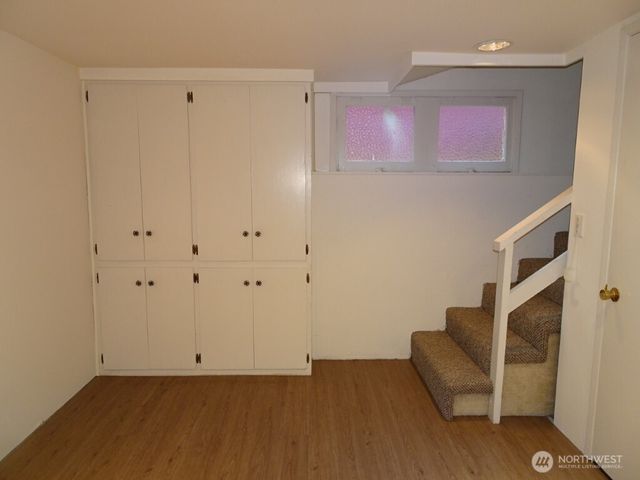 6538 18th Avenue NE, Seattle, WA 98115