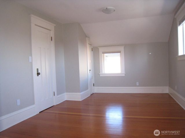 6538 18th Avenue NE, Seattle, WA 98115