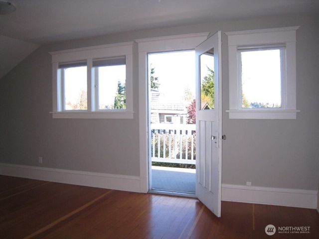 6538 18th Avenue NE, Seattle, WA 98115