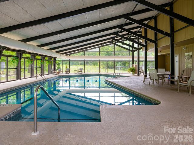 301 White Oak Drive, Hendersonville, NC 28791
