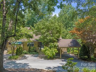 301 White Oak Drive, Hendersonville, NC 28791