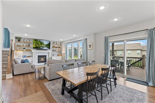 18910 Ocheltree Street, Spring Hill, KS 66083