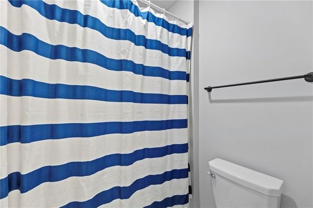 18910 Ocheltree Street, Spring Hill, KS 66083