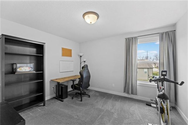 18910 Ocheltree Street, Spring Hill, KS 66083