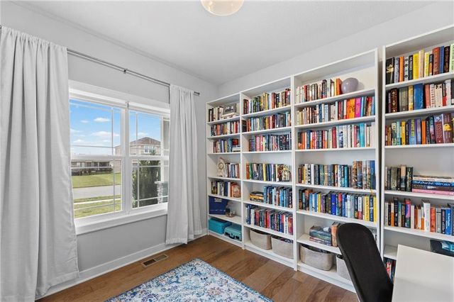 18910 Ocheltree Street, Spring Hill, KS 66083