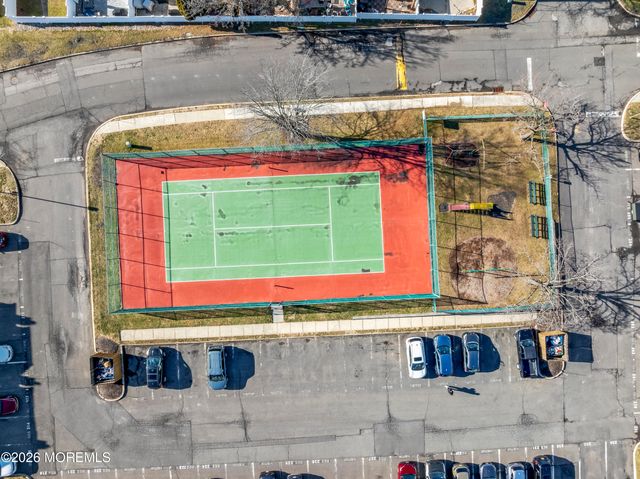 424 Middlewood Road, Middletown, NJ 07748