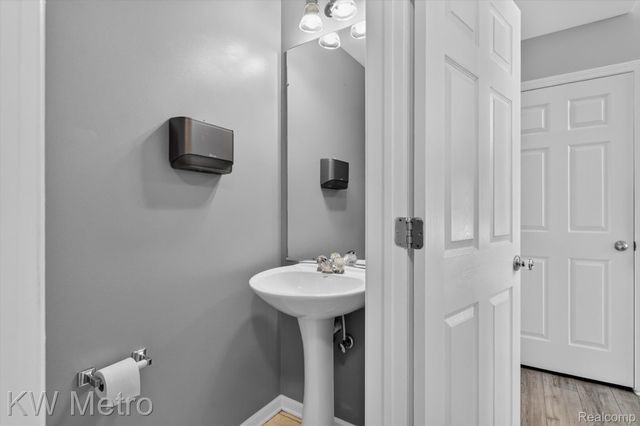 27886 Bluebird Drive, Huron Charter Township, MI 48134