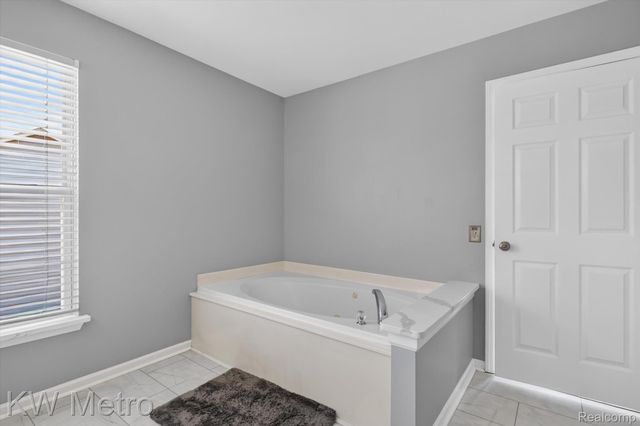 27886 Bluebird Drive, Huron Charter Township, MI 48134