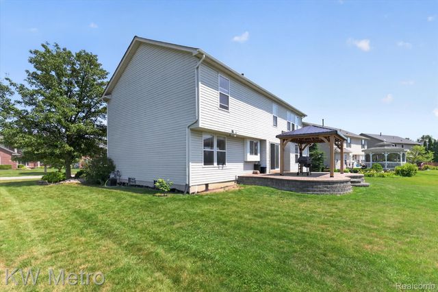 27886 Bluebird Drive, Huron Charter Township, MI 48134
