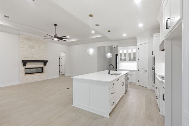 2714 Village Road, Granbury, TX 76049