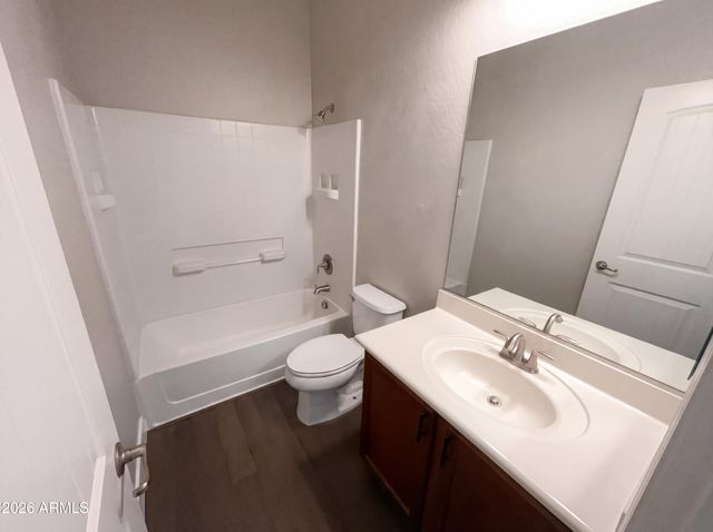 4648 S TWINLEAF Drive, Gilbert, AZ 85297