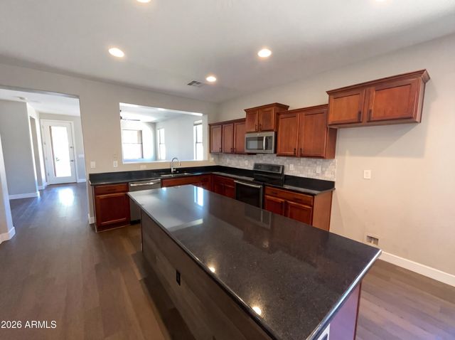 4648 S TWINLEAF Drive, Gilbert, AZ 85297