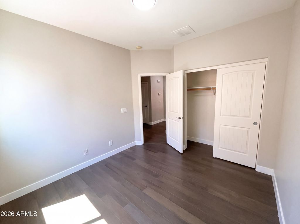 Image 18 of property listing at 4648 S TWINLEAF Drive, Gilbert, AZ 85297