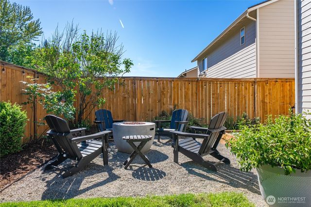 25381 SE 279th Place, Maple Valley, WA 98038
