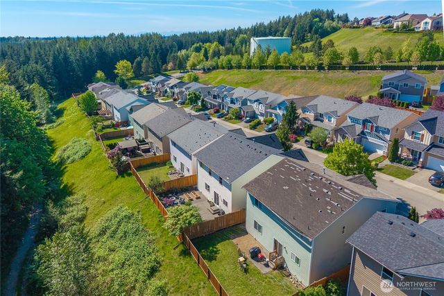 25381 SE 279th Place, Maple Valley, WA 98038