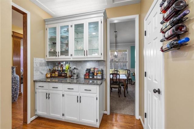 2219 SW Park Avenue, Blue Springs, MO 64015