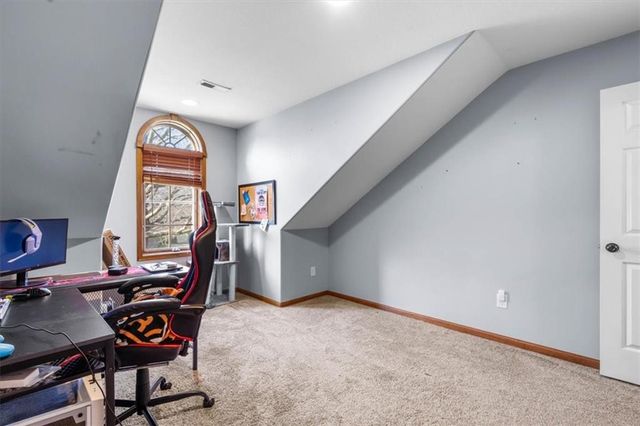 2219 SW Park Avenue, Blue Springs, MO 64015